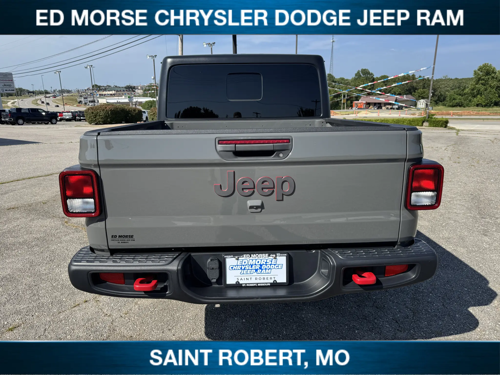 2020 Jeep Gladiator Rubicon photo 3