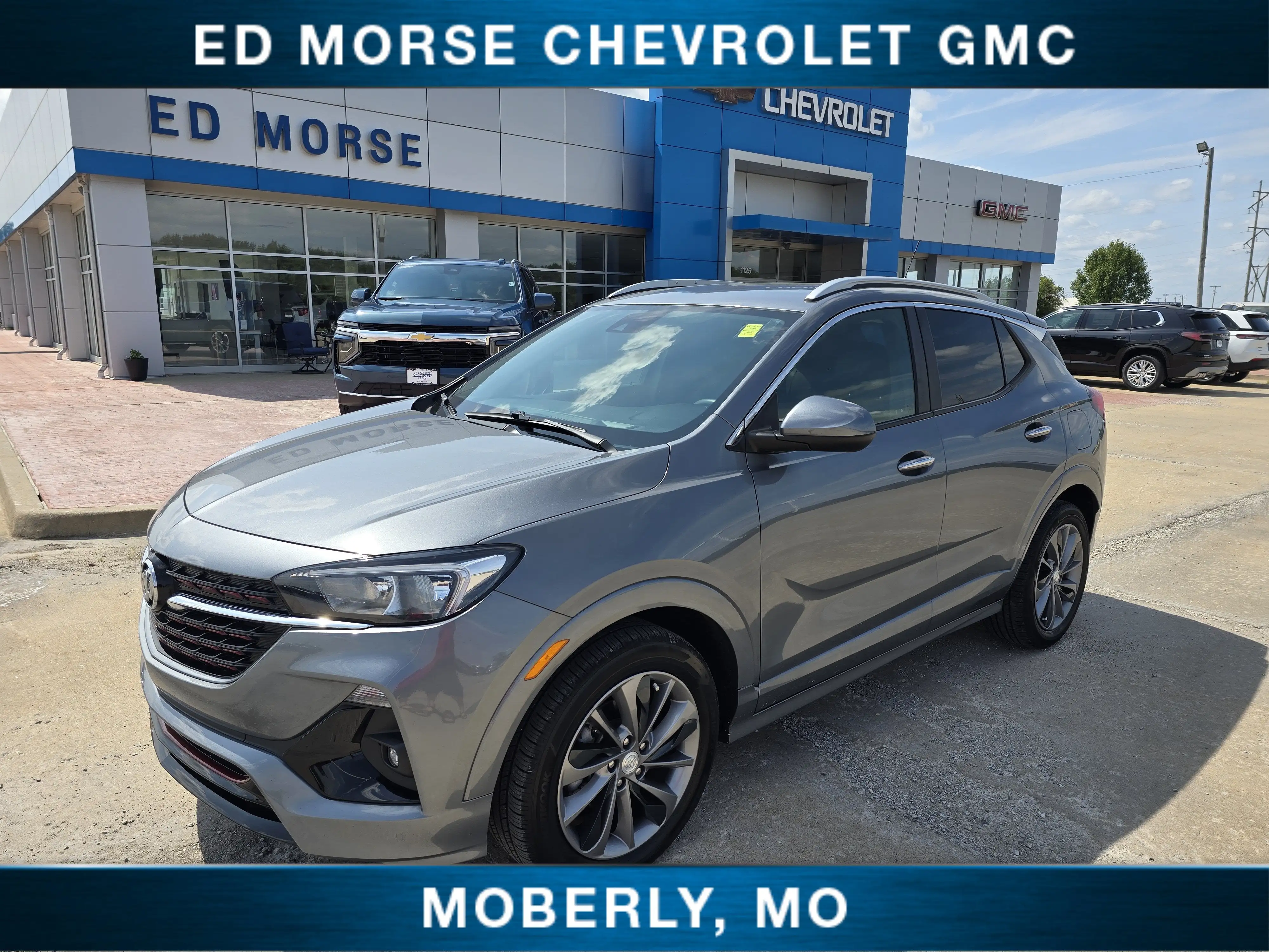 2022 Buick Encore GX Select's photo