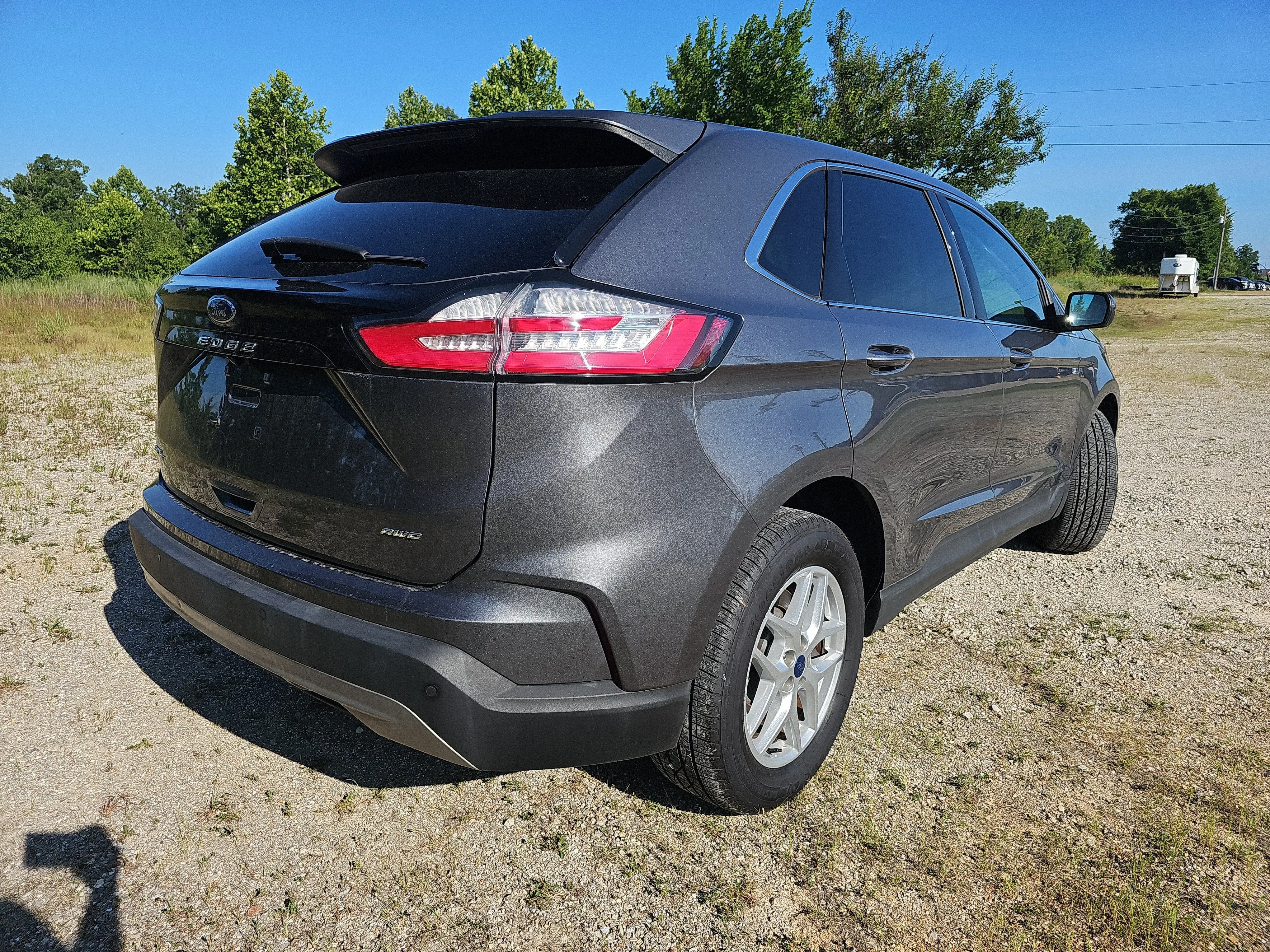 2022 Ford Edge SEL AWD photo 4