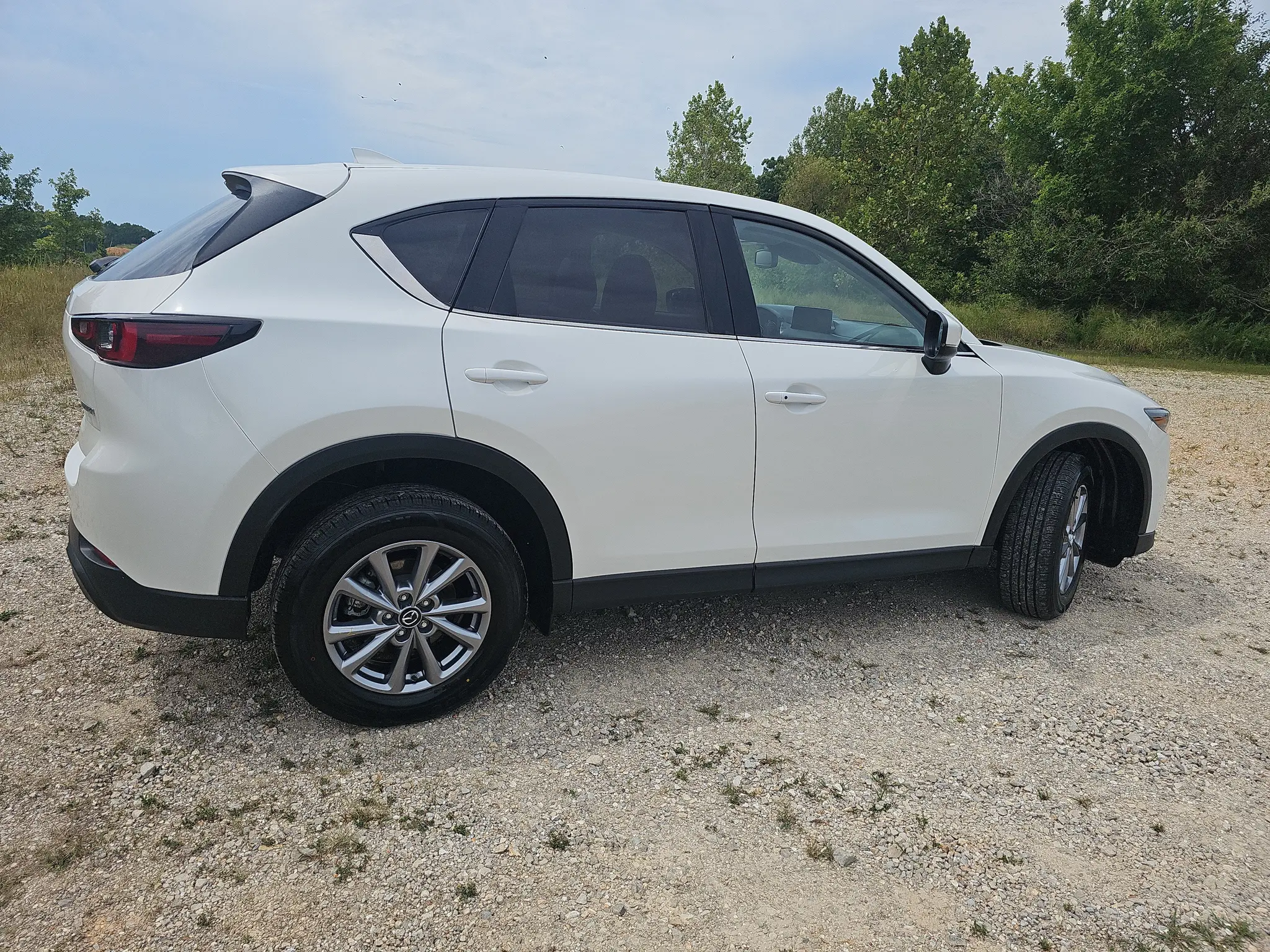 2023 Mazda CX-5 Preferred AWD Auto Package S photo 3