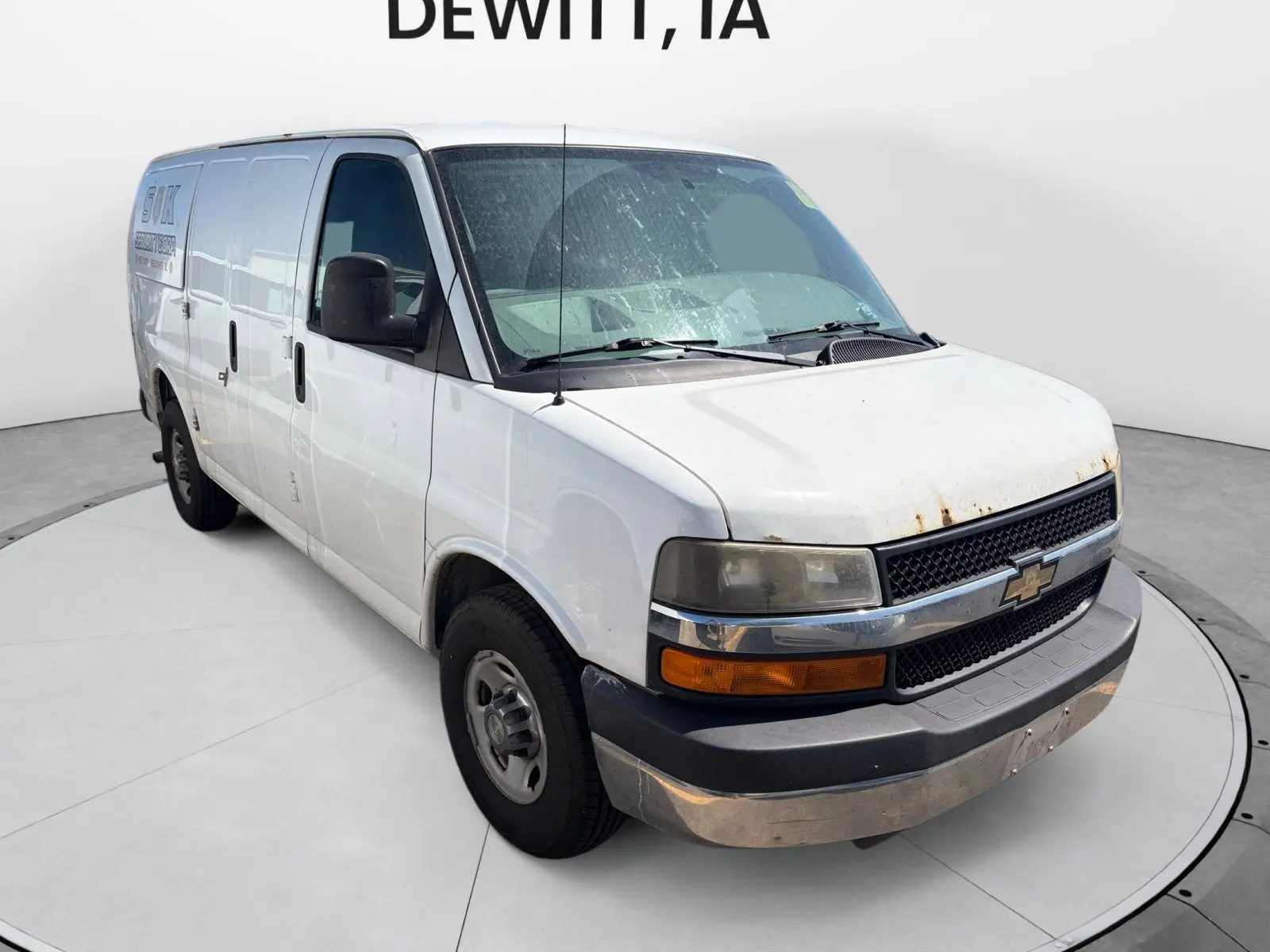 2014 Chevrolet Express 2500 Work Van HD photo 3