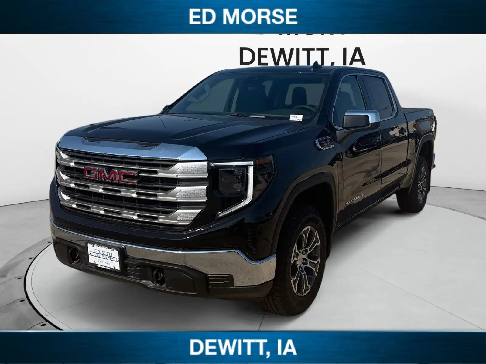 2026 GMC Sierra 4WD Crew Cab Short Box SLE's photo