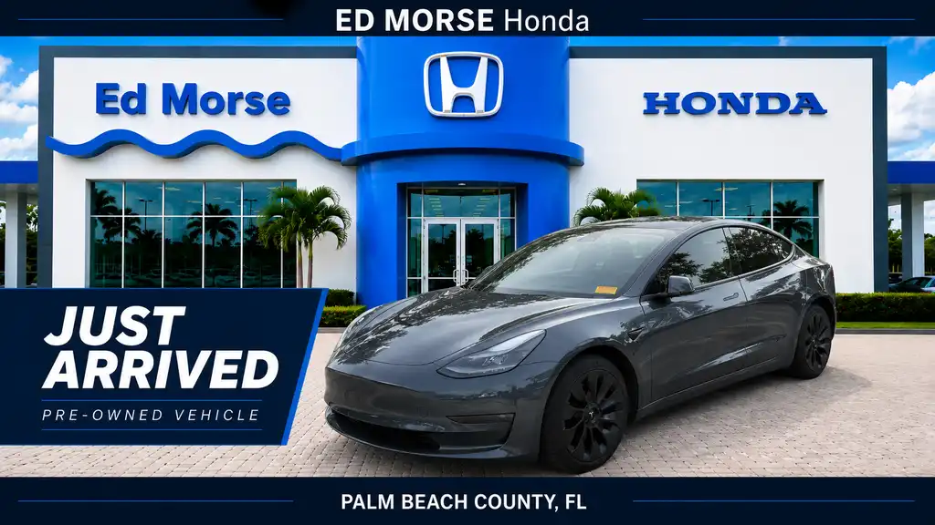 2023 Tesla Model 3 Base's photo