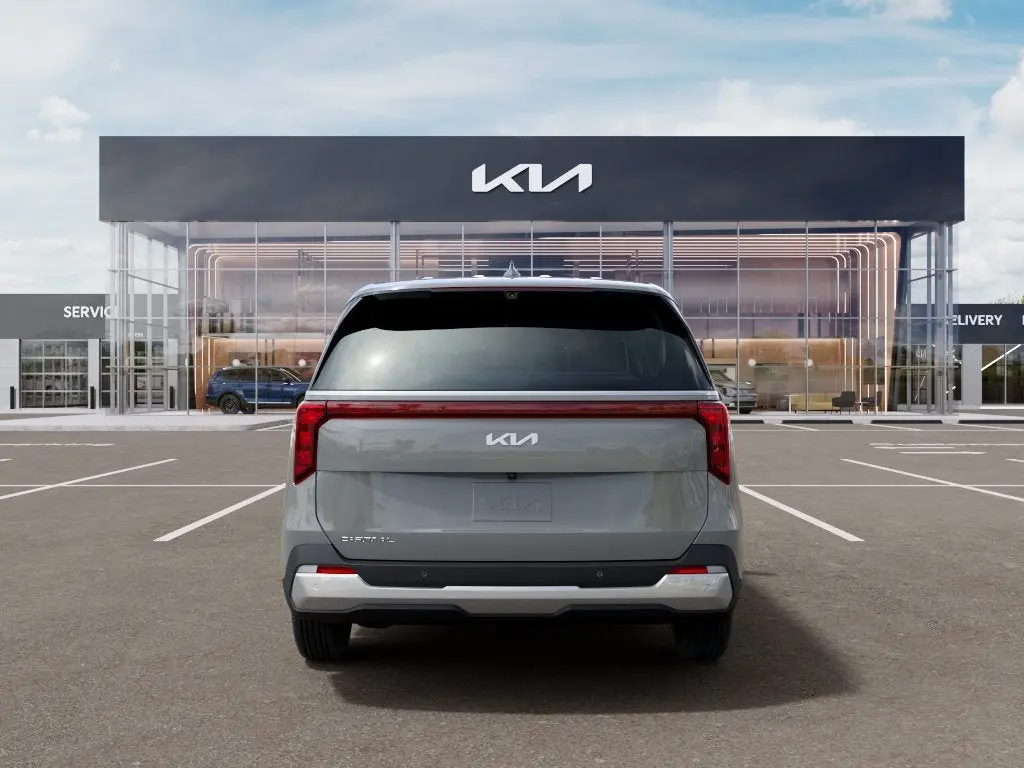 2027 Kia Sedona LXS photo 5