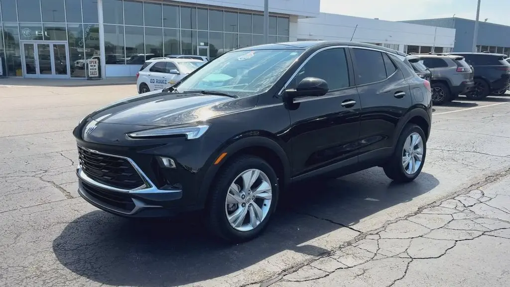 2025 Buick Encore GX Preferred AWD photo 4
