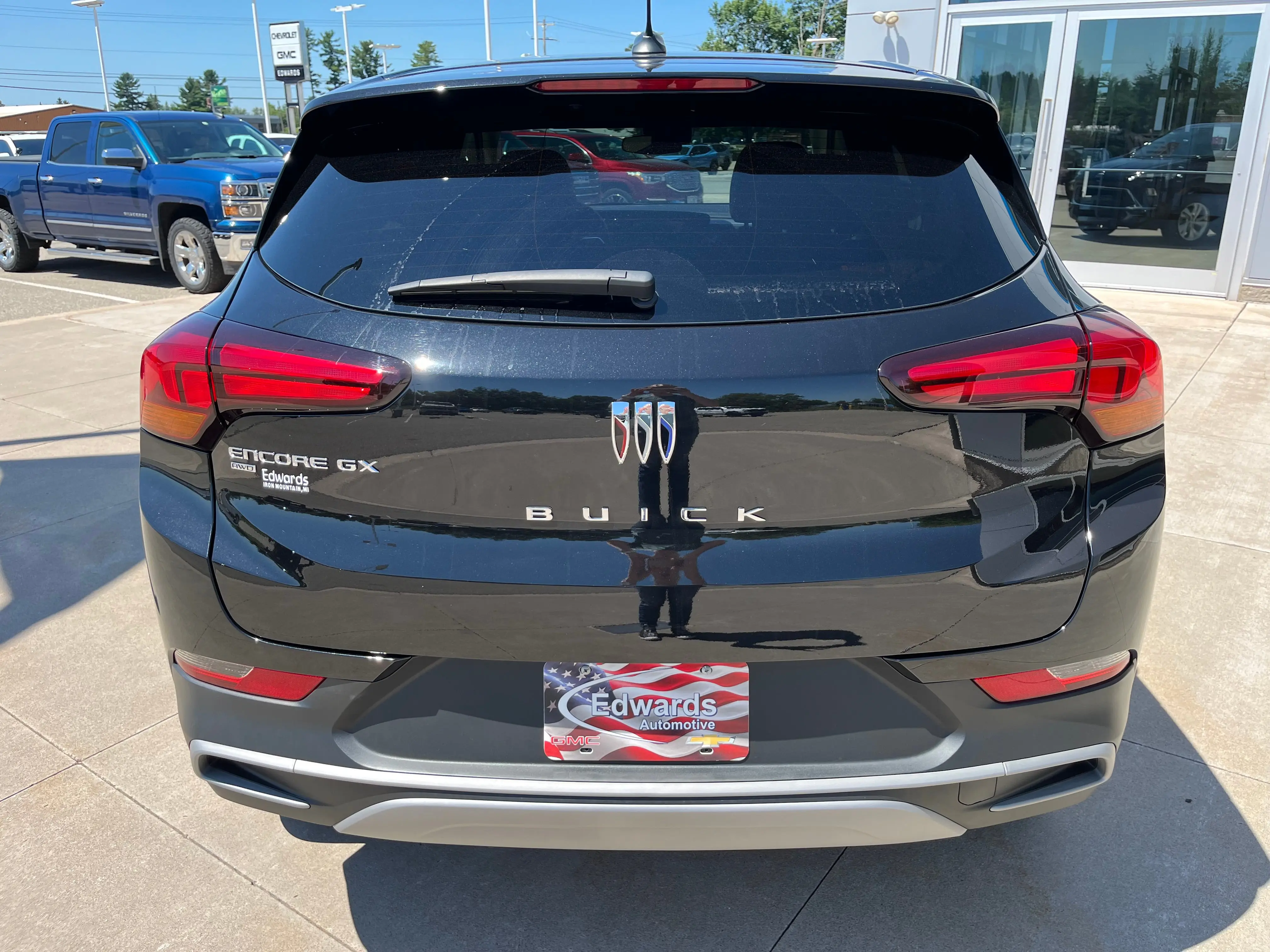 2024 Buick Encore GX Preferred AWD photo 4