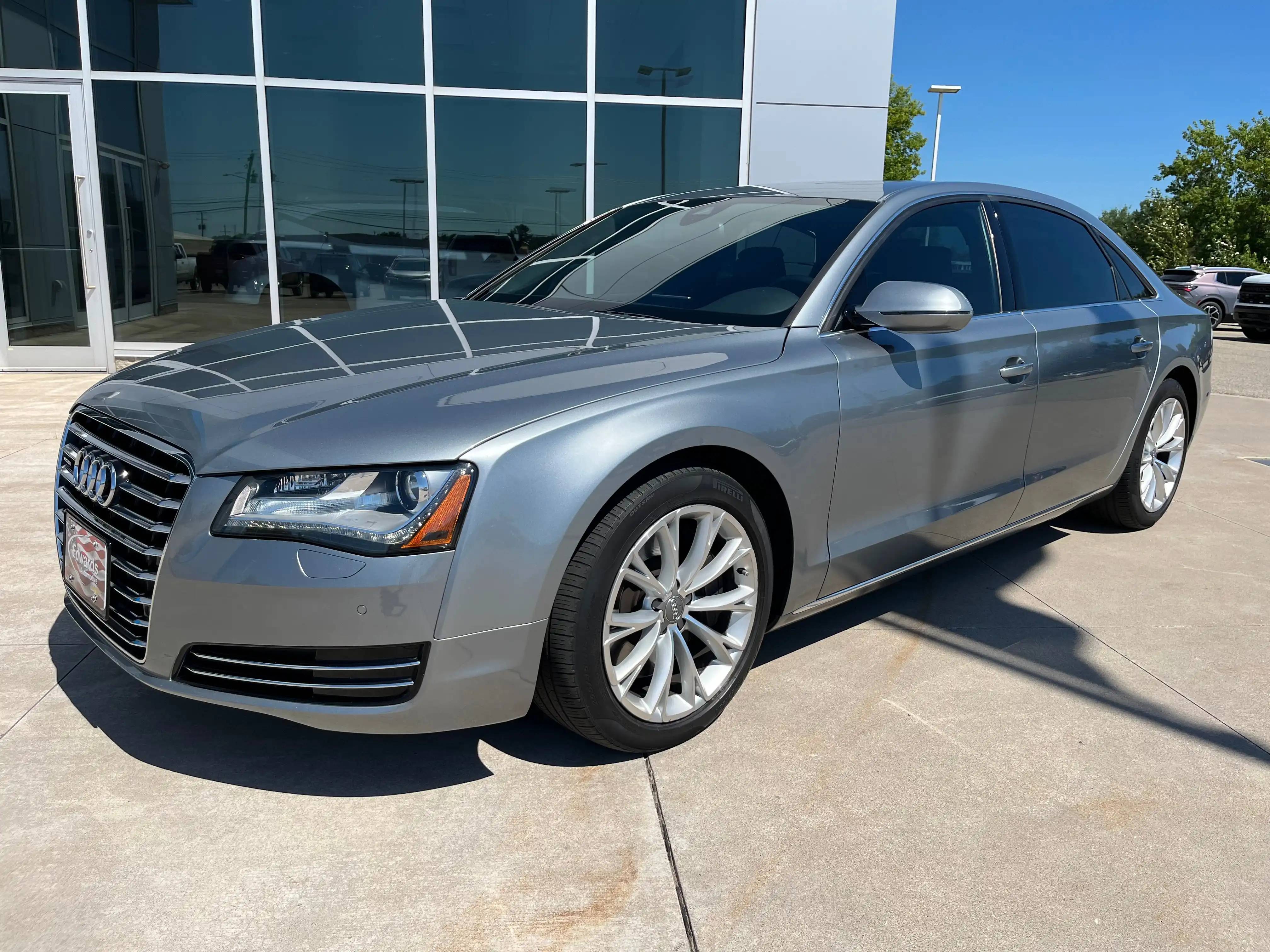 2012 Audi A8 4.2 L quattro Tiptronic's photo