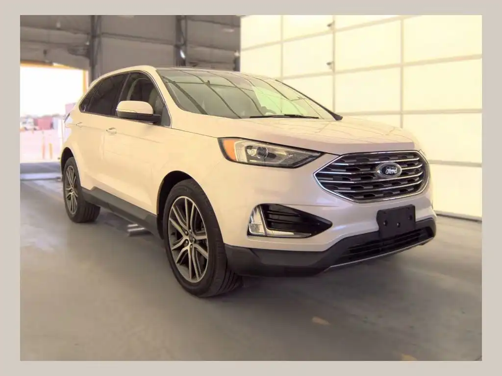2019 Ford Edge Titanium AWD's photo