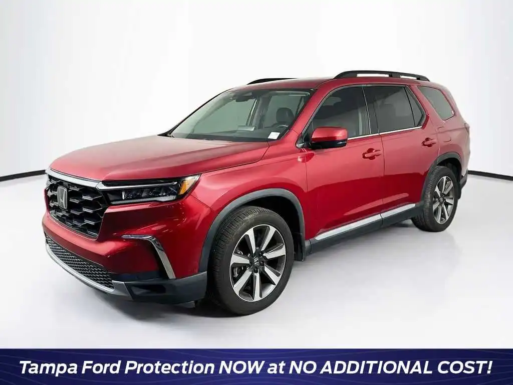2024 Honda Pilot Touring 2WD's photo