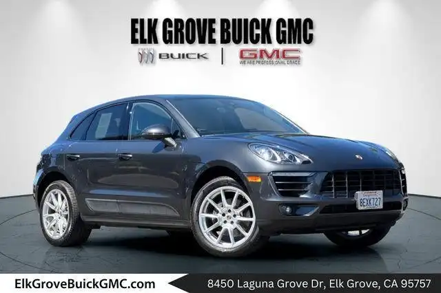 2018 Porsche Macan Base's photo