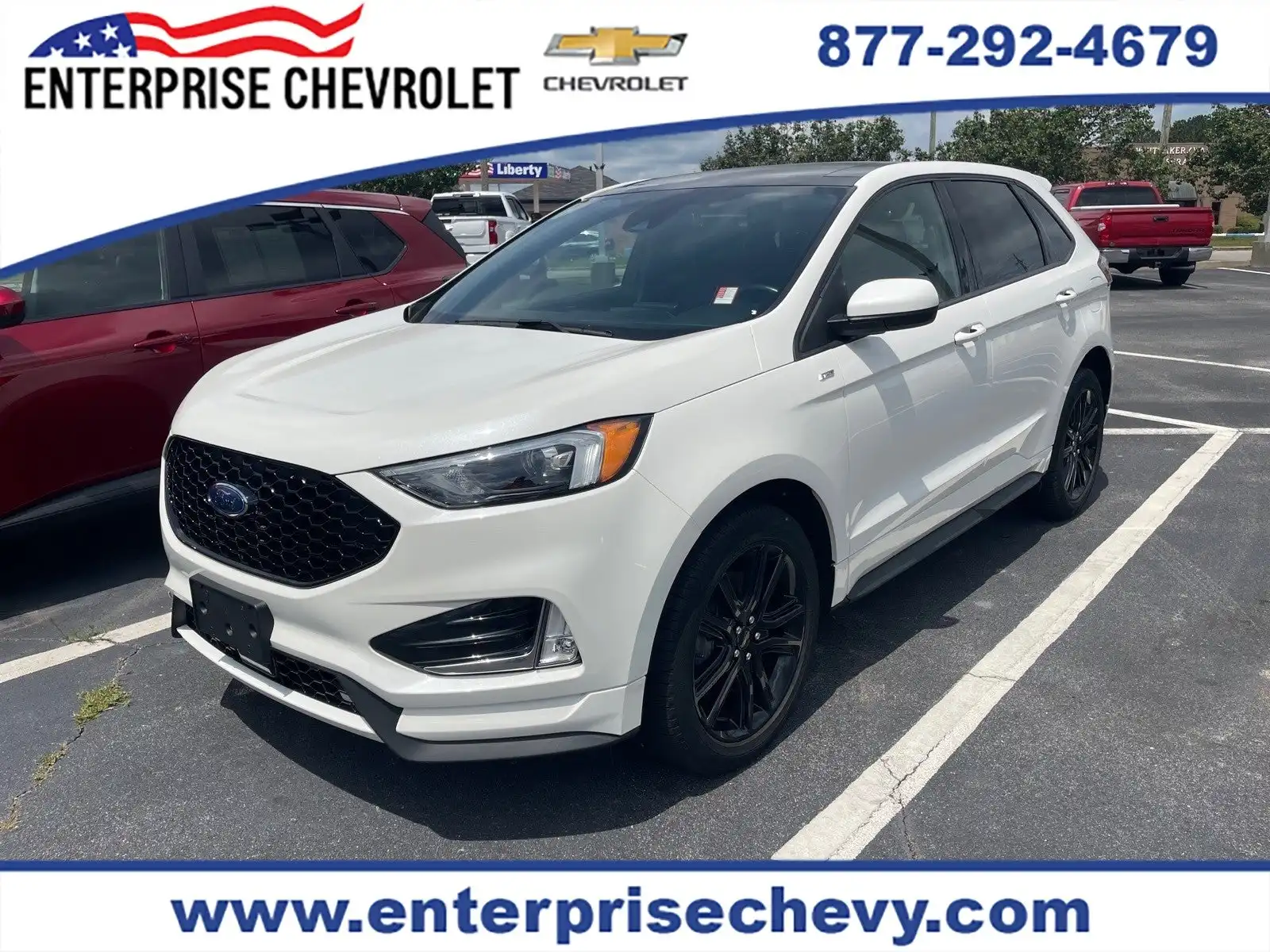 2022 Ford Edge ST-Line AWD's photo