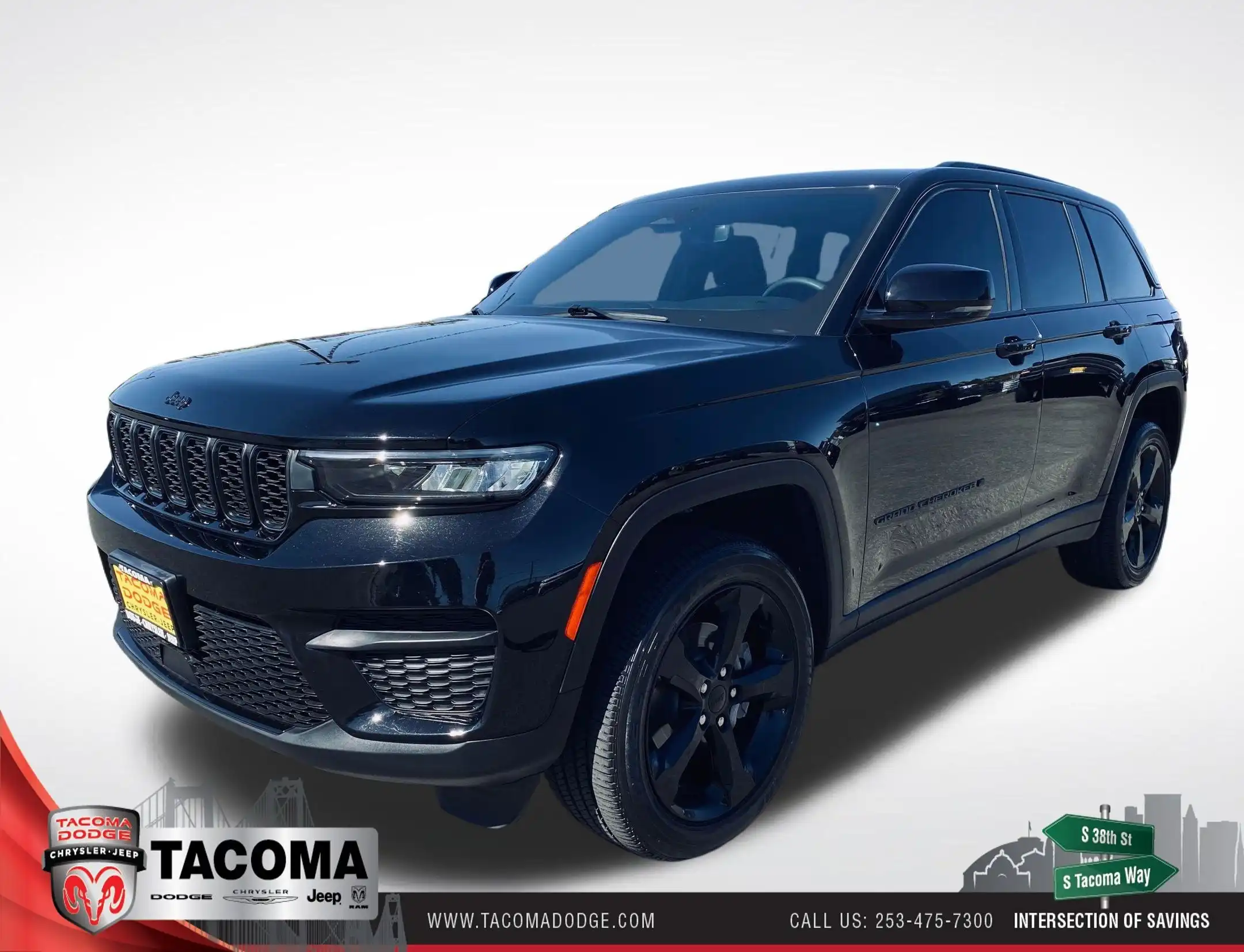 2023 Jeep Grand Cherokee Altitude 4x4's photo