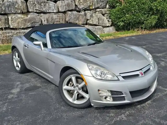 2009 Saturn Sky Ruby Red Limited Edition Roadster's photo