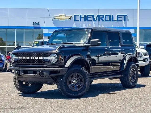 2023 Ford Bronco Wildtrak 4x4 photo 1