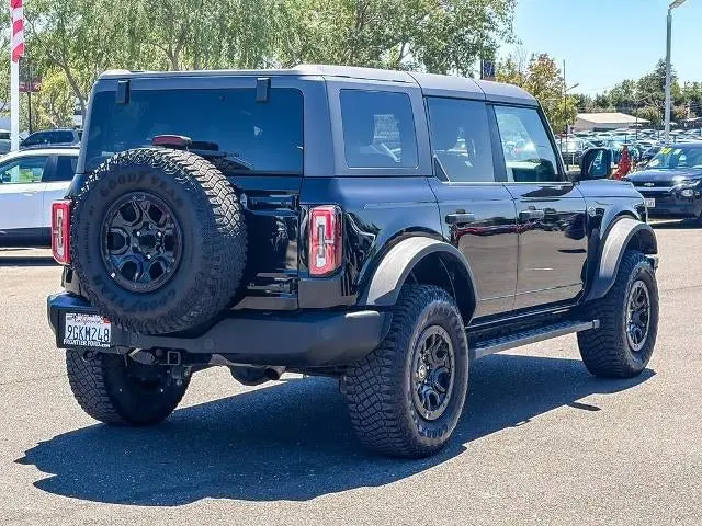 2023 Ford Bronco Wildtrak 4x4 photo 4