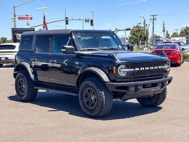 2023 Ford Bronco Wildtrak 4x4 photo 5