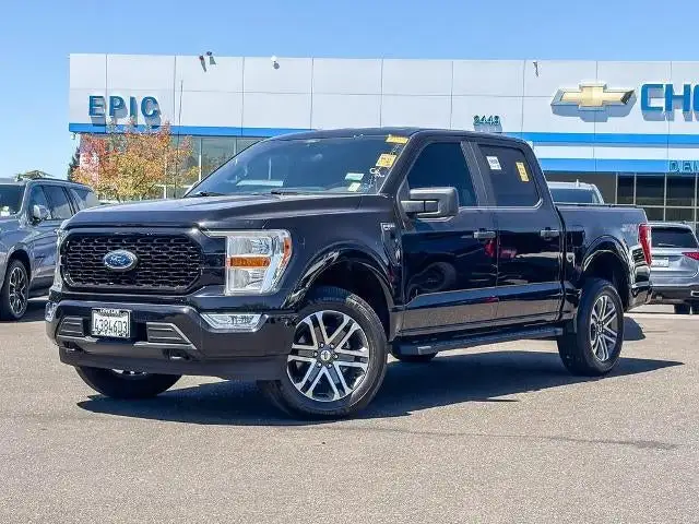 2021 Ford F-150 XL 4x4 SuperCrew 5-1/2 Box's photo