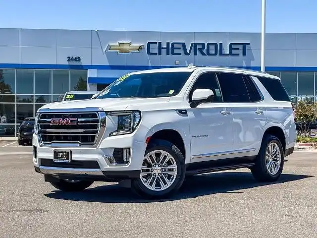 2023 GMC Yukon 4WD SLT's photo