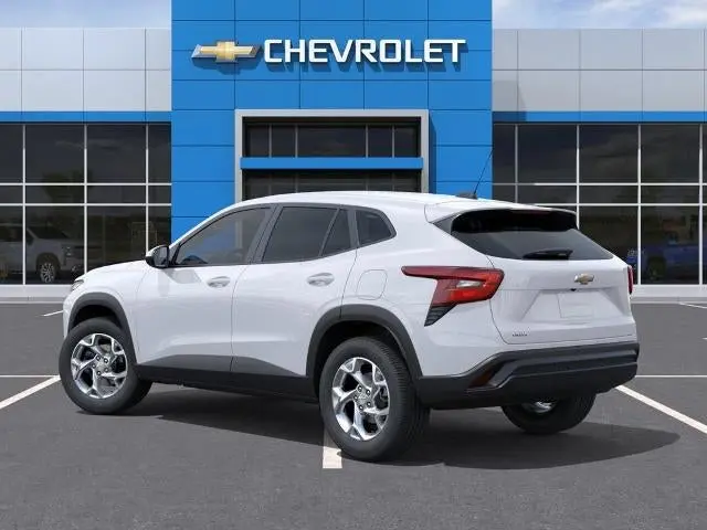 2026 Chevrolet Trax LS photo 3