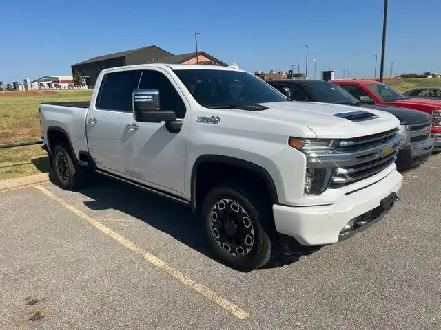 2021 Chevrolet Silverado HD High Country 4WD Crew Cab Standard Box's photo