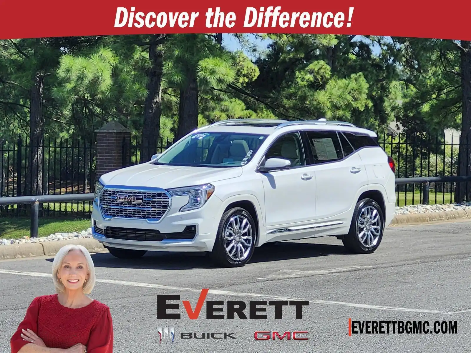 2024 GMC Terrain Denali AWD's photo