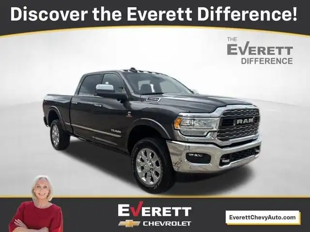 2022 RAM 3500 Limited 4X4 Crew Cab SWB's photo
