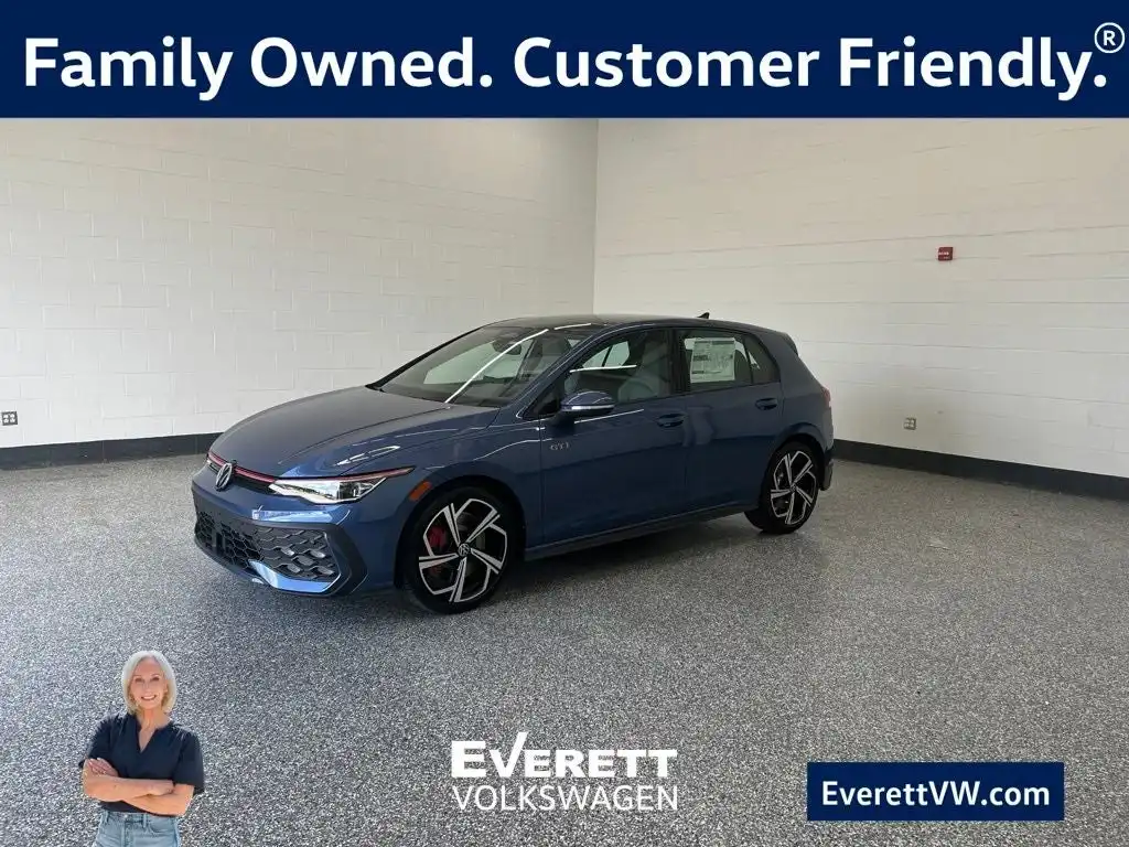 2026 Volkswagen Golf GTI 2.0T SE 4-door DSG's photo