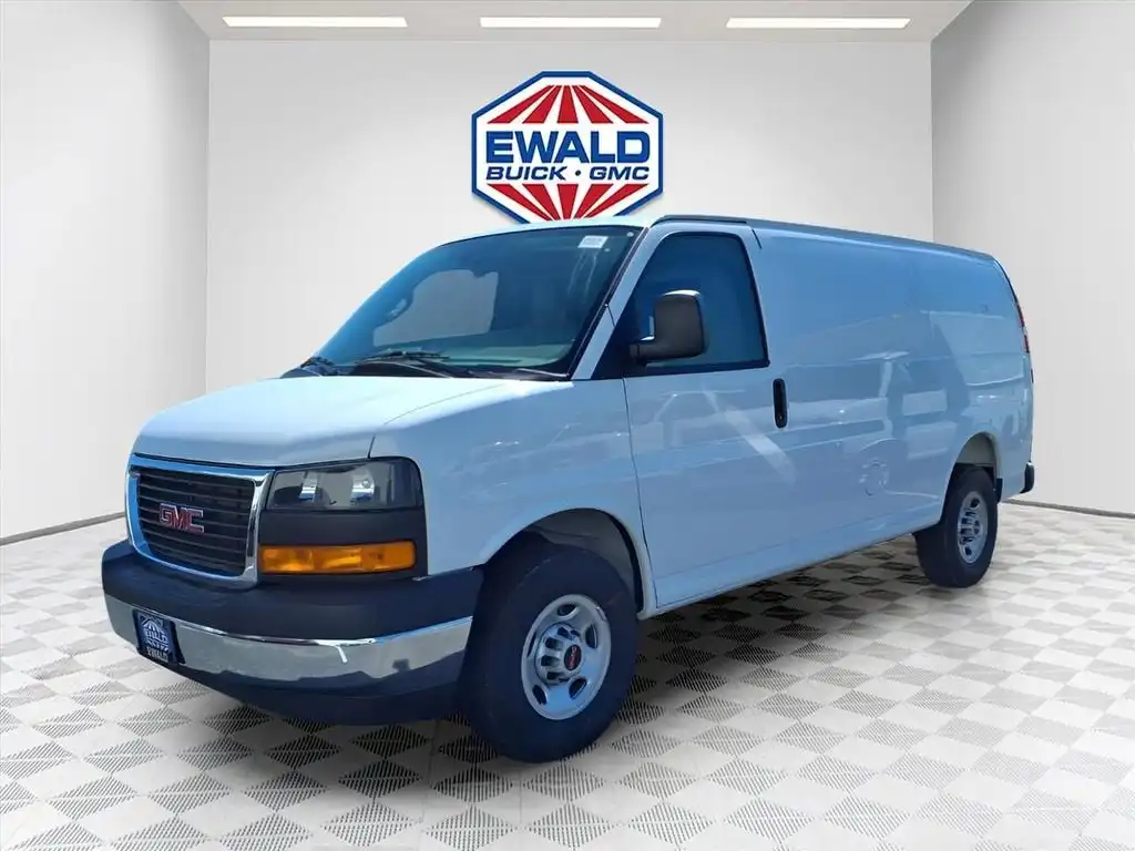 2026 GMC Savana 2500 Ext WB's photo