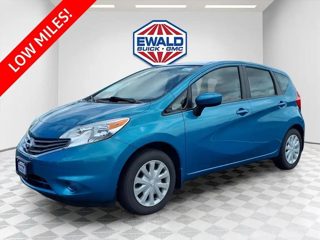 2015 Nissan Versa Note 1.6 SV CVT's photo
