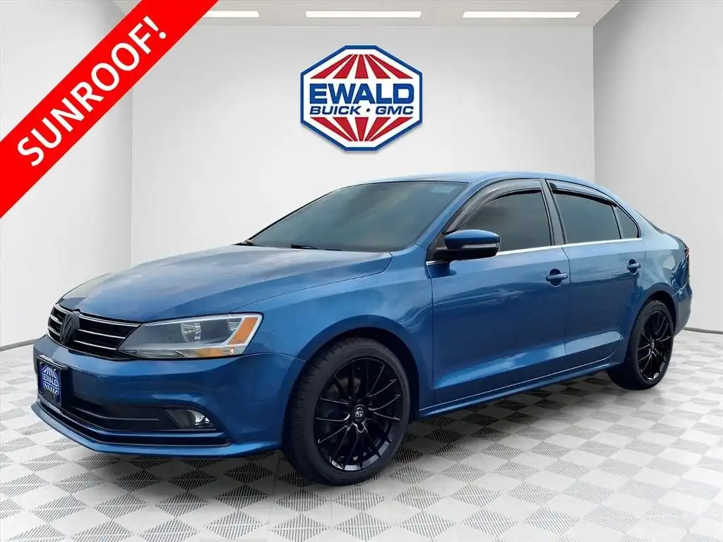 2016 Volkswagen Jetta 1.8T SEL Auto's photo