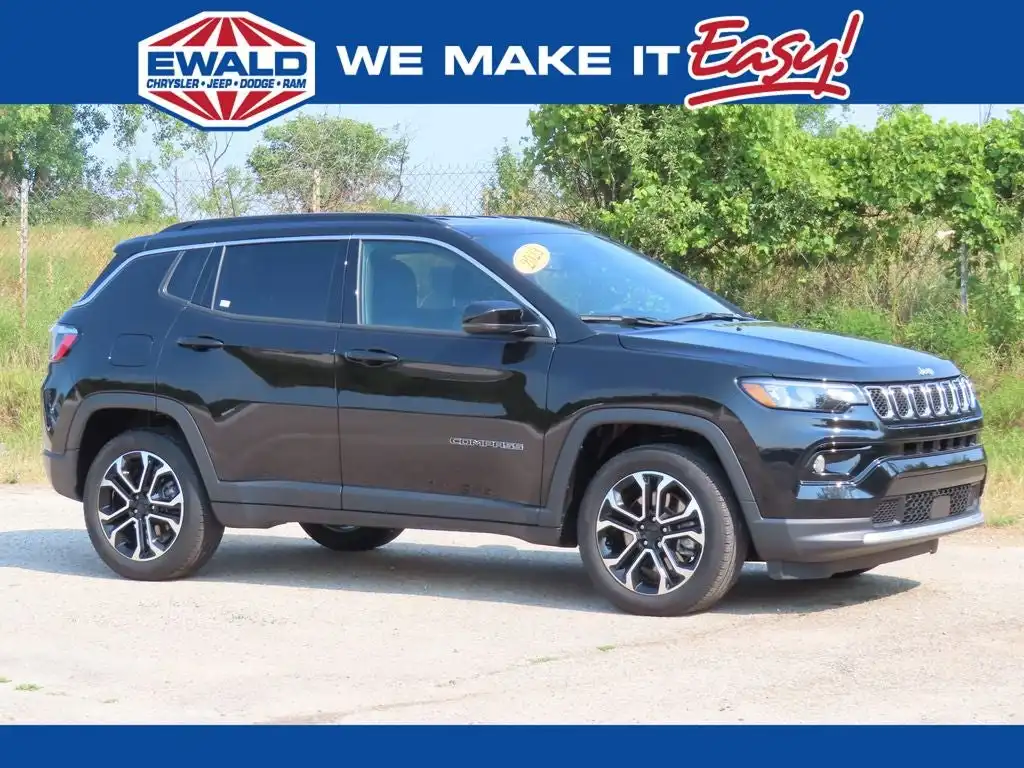2023 Jeep Compass Limited 4X4's photo