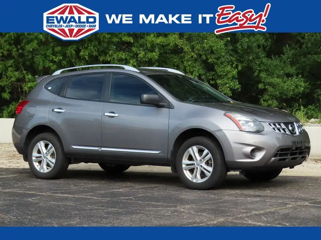 2015 Nissan Rogue Select S AWD's photo