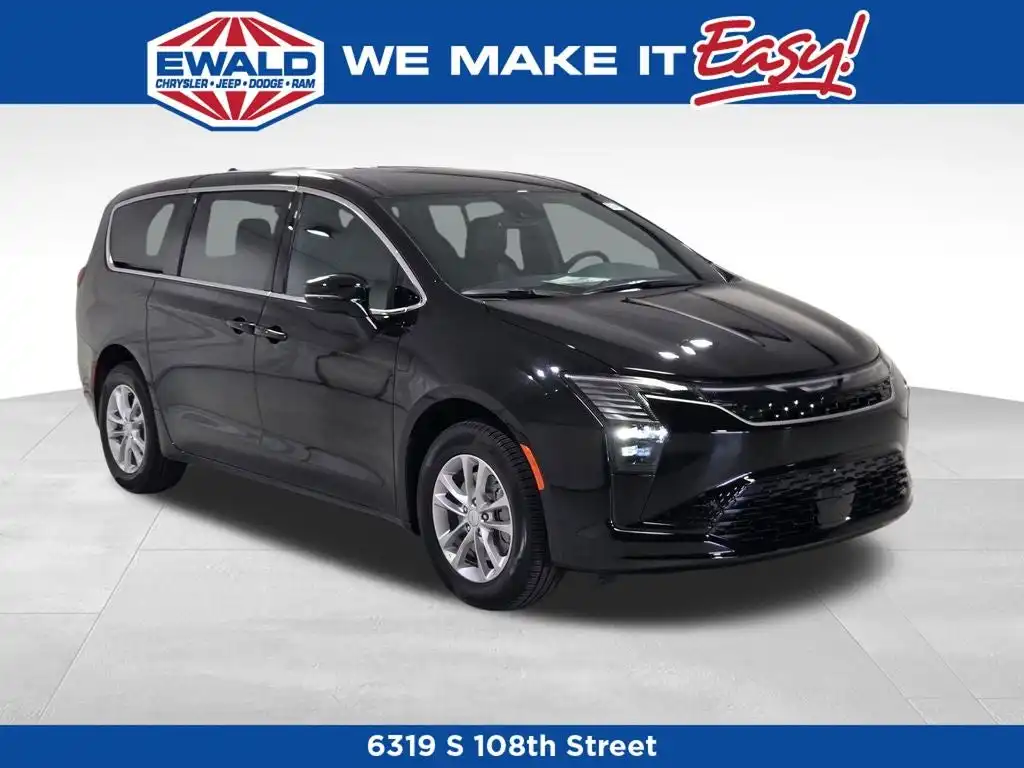 2027 Chrysler Pacifica Select AWD's photo