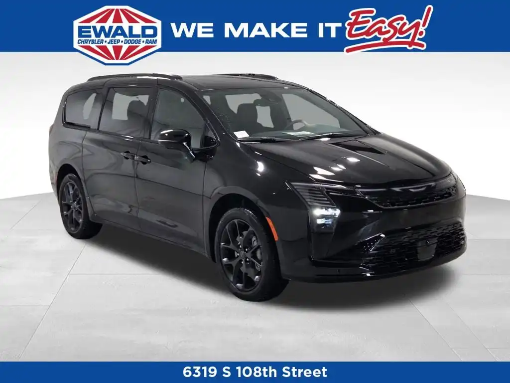 2027 Chrysler Pacifica Limited AWD's photo