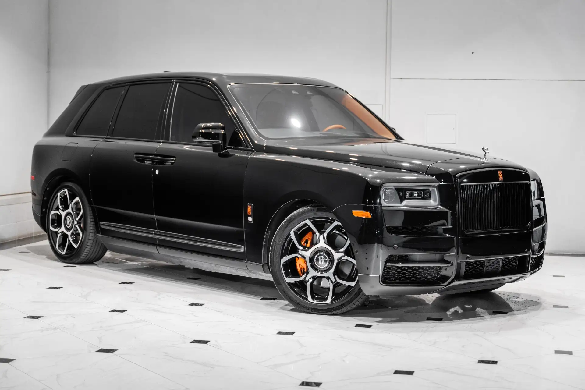 2020 Rolls-Royce Cullinan Base photo 1