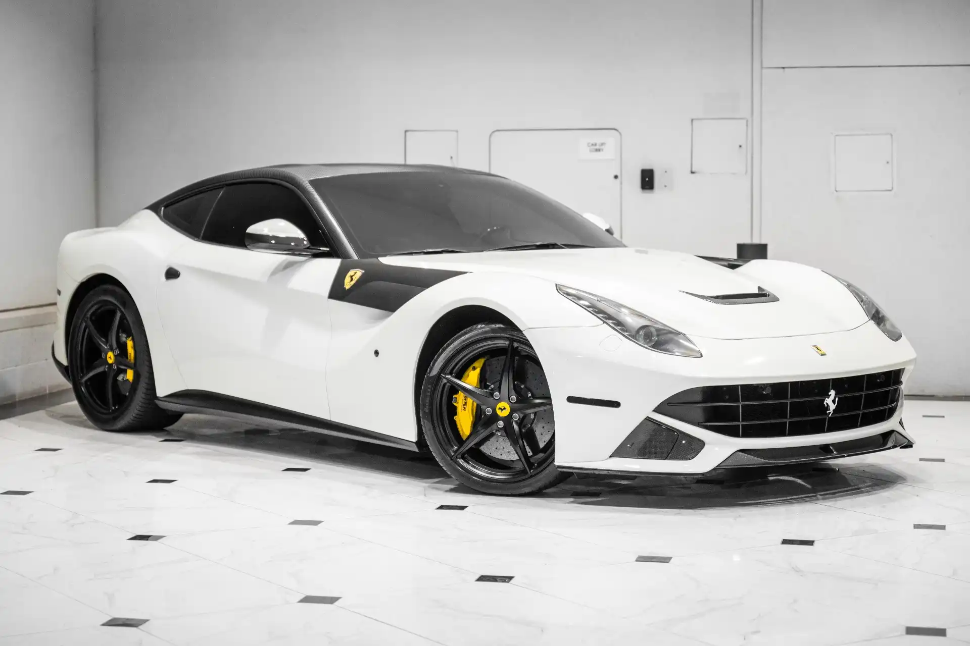 2017 Ferrari F12 Base's photo