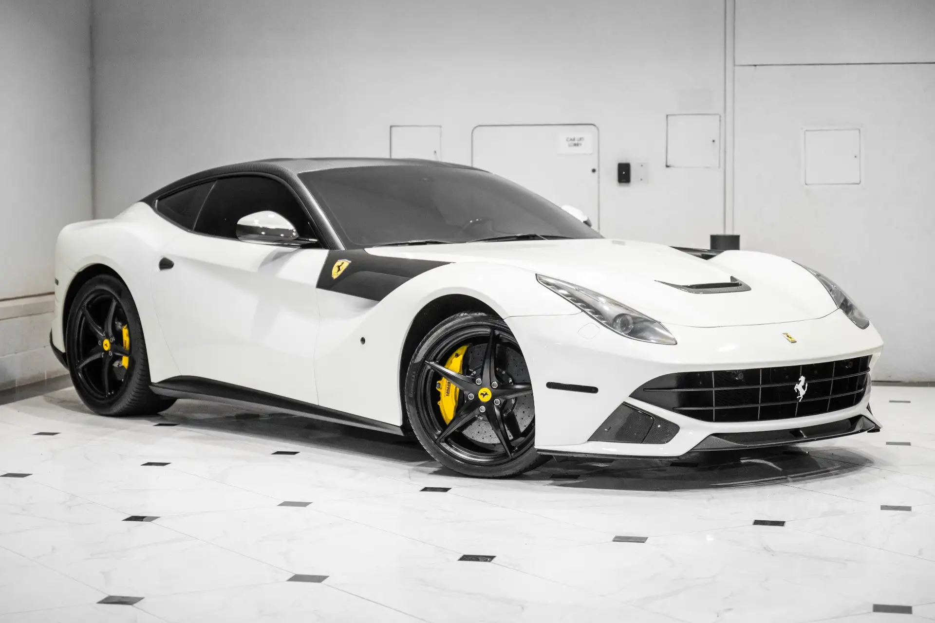 2017 Ferrari F12 Base's photo