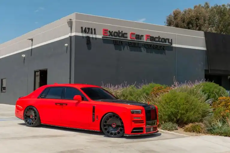 2027 Rolls-Royce Phantom Base's photo