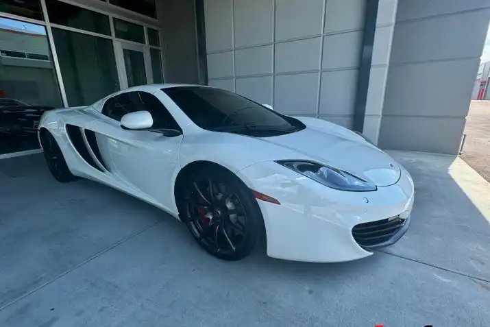 2014 McLaren MP4-12C Spider's photo