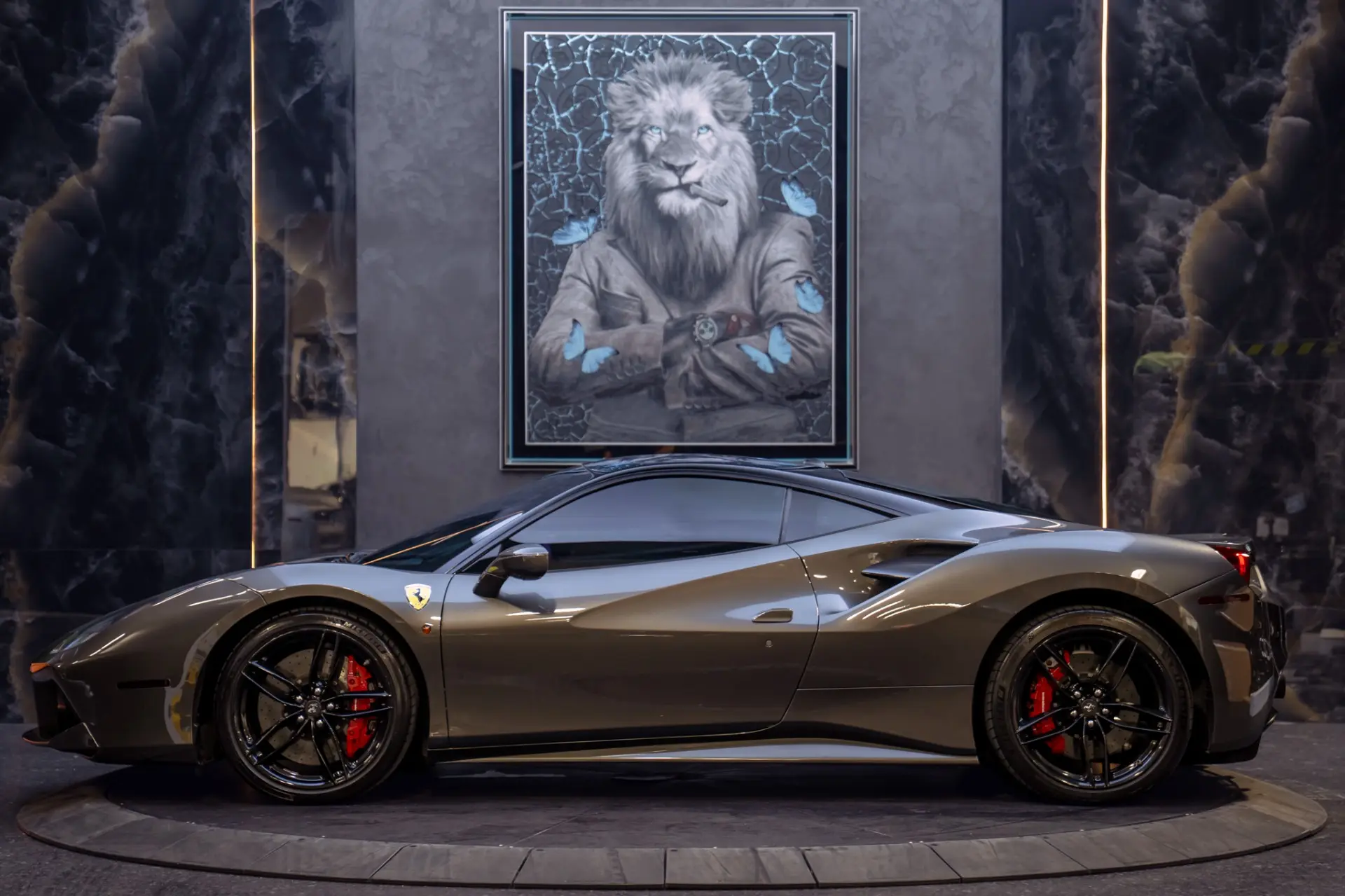 2017 Ferrari 488 Base photo 3