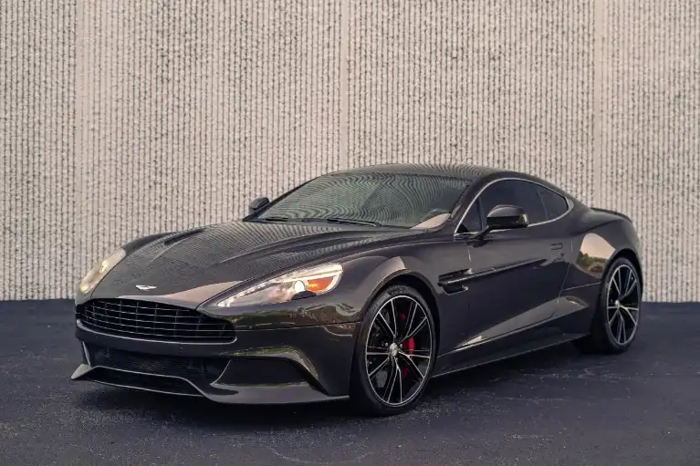 2014 Aston Martin Vanquish Vanquish Coupe's photo