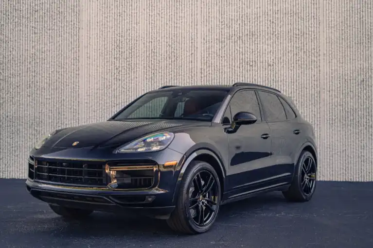 2019 Porsche Cayenne Turbo's photo
