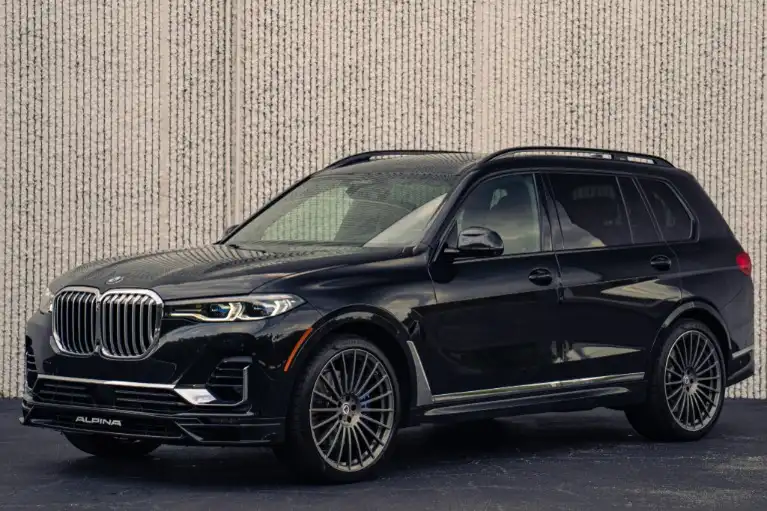 2021 BMW X7 ALPINA XB7's photo