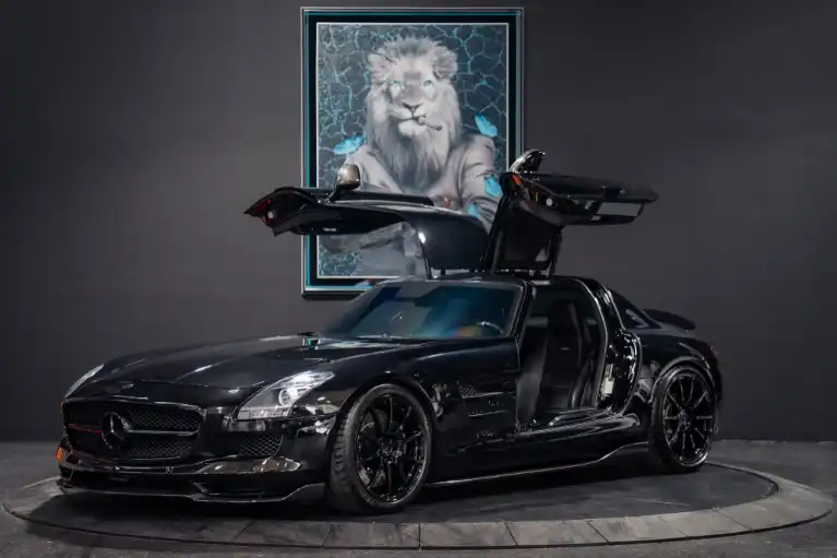 2012 Mercedes-Benz SLS AMG Base's photo