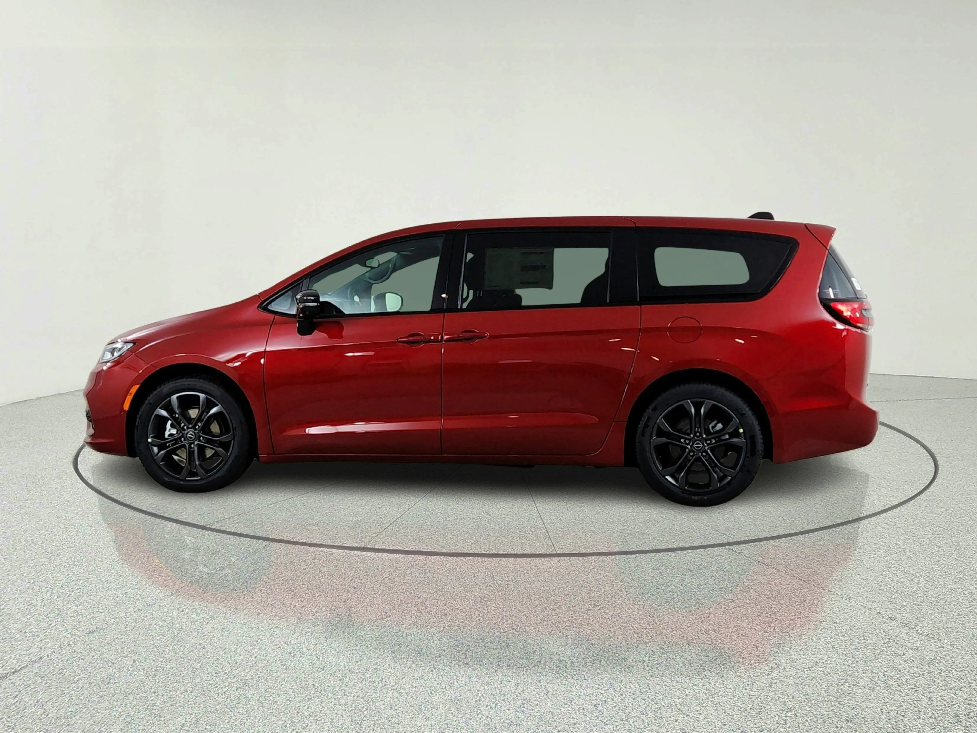 2026 Chrysler Pacifica Select photo 4