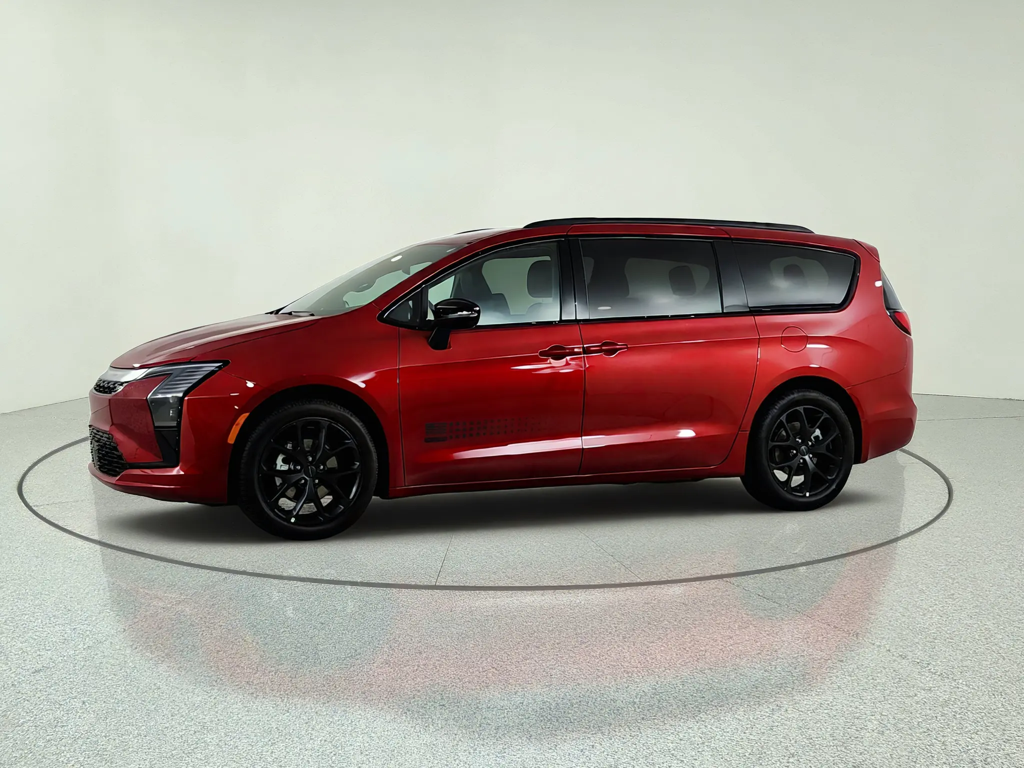 2027 Chrysler Pacifica Select photo 3