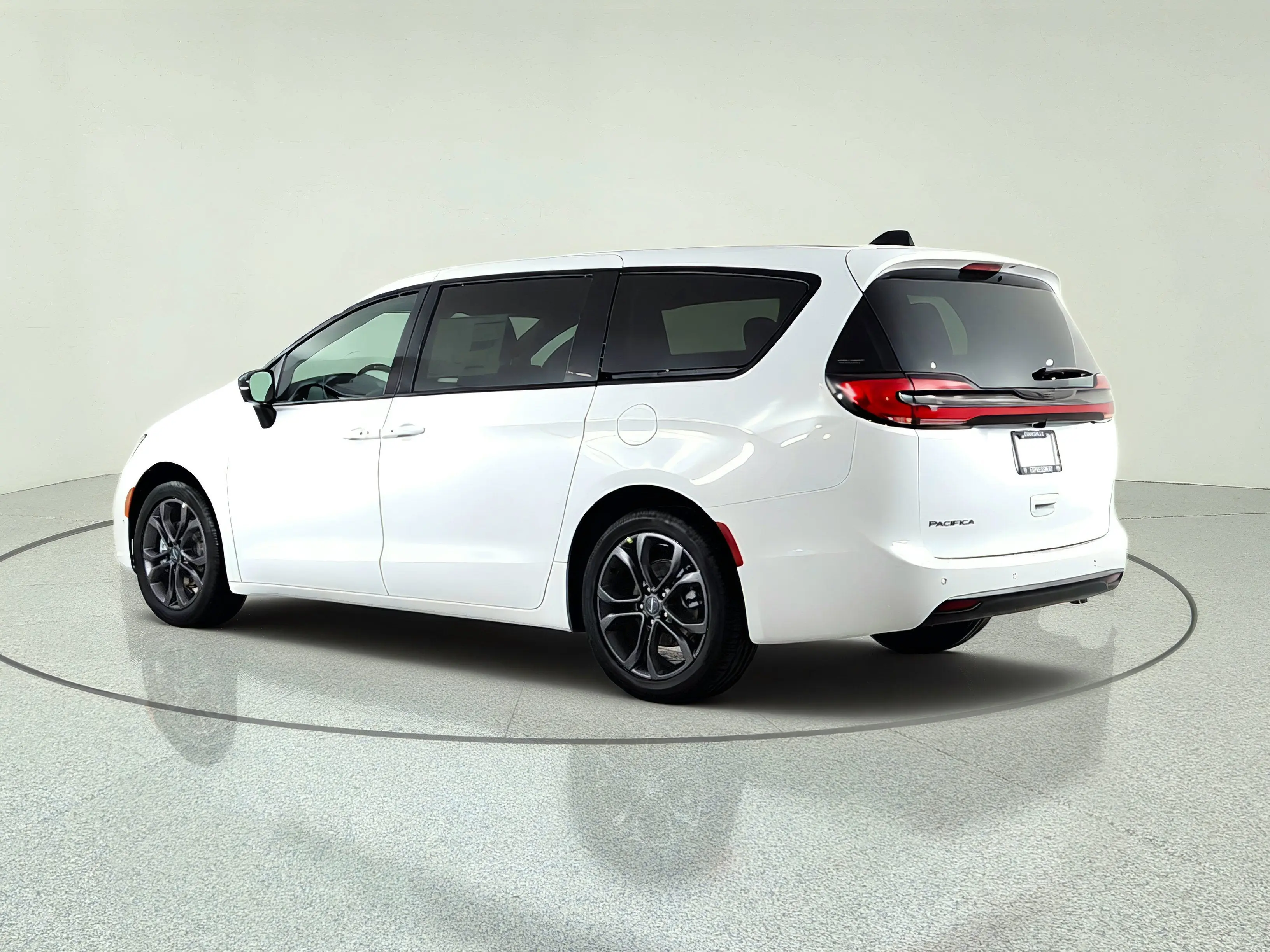 2026 Chrysler Pacifica Select photo 5