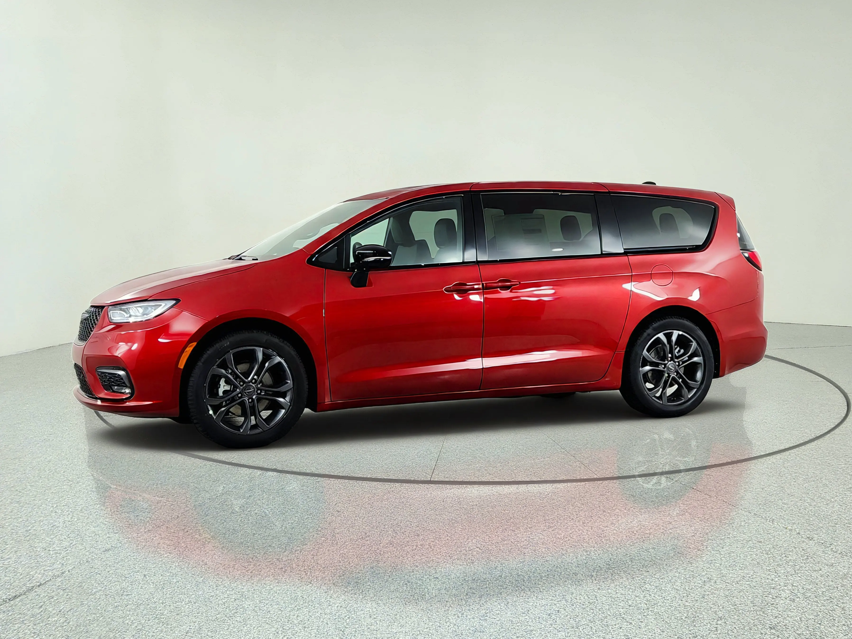 2026 Chrysler Pacifica Select photo 3