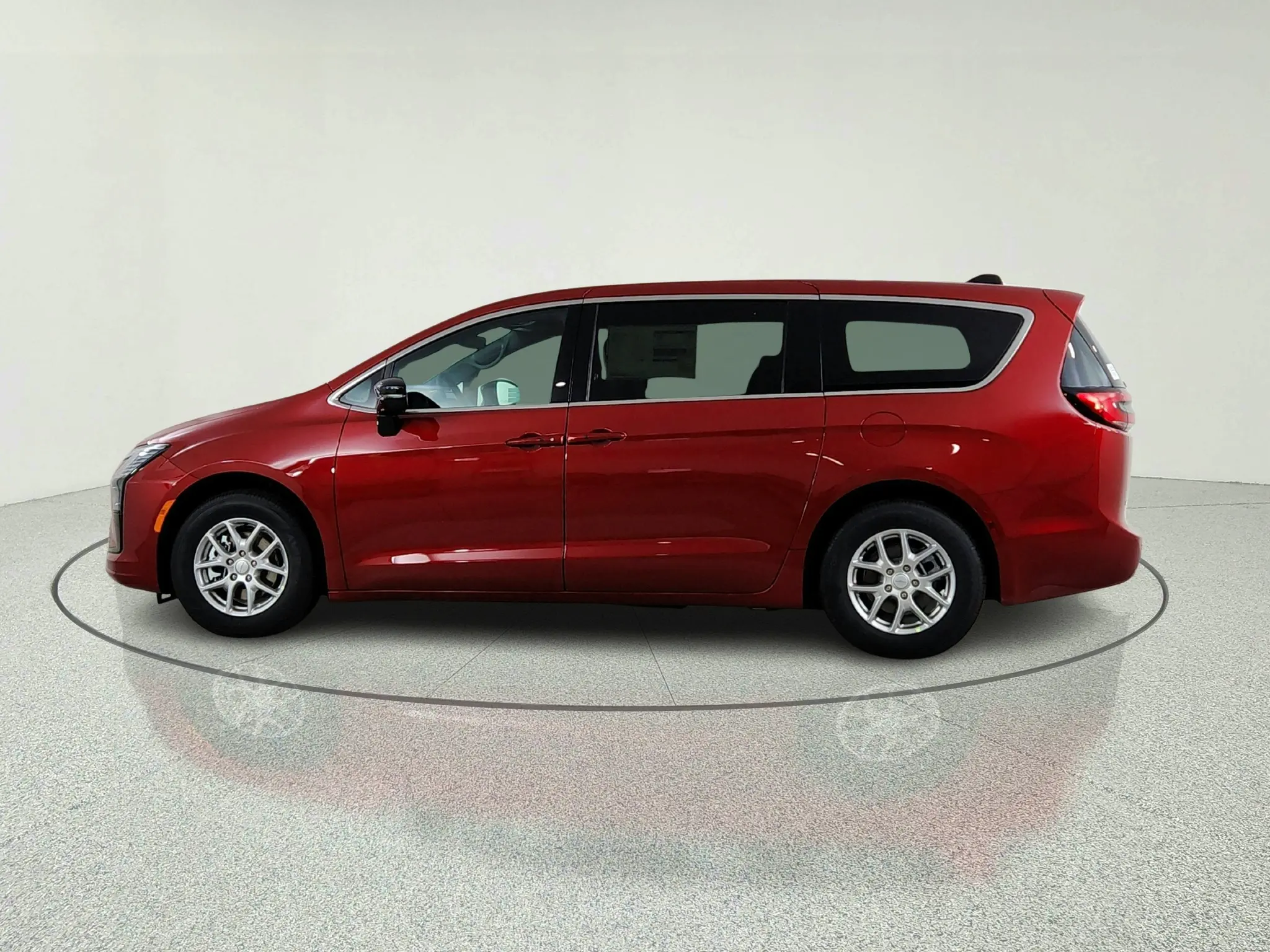 2027 Chrysler Pacifica Select photo 4