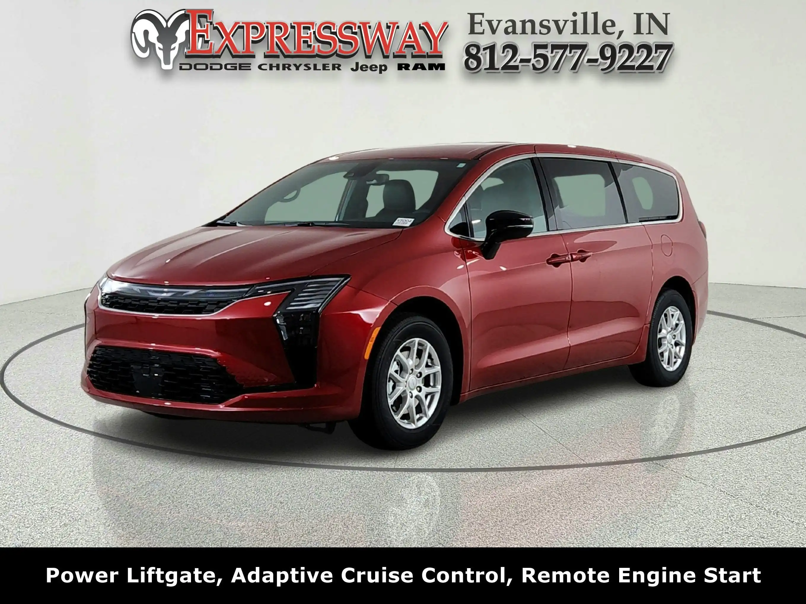 2027 Chrysler Pacifica Select's photo